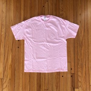 light pink tee XL